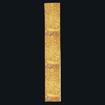 Gustav Klimt Tree of Life: Jugendstil-Symbolist Großer Tischläufer<br><div class="desc">Mit diesem Meisterwerk, dem "Baum des Lebens" von Gustav Klimt (aus der Stilfrize), können Sie Ihren Platz stärken. Dieses gefeierte Jugendstil-Kunstwerk besticht durch seine schwindelerregenden, goldenen Äste, komplizierten Muster und symbolischen Motive, die die Reise, Verbindung und Wachstum des Lebens darstellen. Klimts prächtige, goldene, mosaikähnliche Details und abstrakte Formen schaffen ein...</div>
