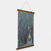 Gustav Klimts Allee im Kammer Gemälde. Wandteppich Mit Holzrahmen (Gewinkelt)