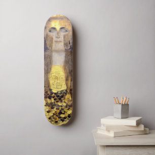 Gustav Klimts berühmtes Gemälde Pallas Athene Skateboard