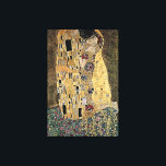 Gustav Klimts Der Kuss (ca. 1908) Leinwanddruck<br><div class="desc">Ein klassisches Kunstwerk, das in den öffentlichen Bereich übergegangen ist und wunderbare Geschenke und andere Produkte macht. Das Kiss ist eines der berühmtesten Werke von Gustav Klimt und wird durch den verzierten Stil antiker Mosaike inspiriert. Klimt (1862-1918) war eines der Hauptmitglieder der Sezessionsbewegung Wien. Seine Arbeit ist durch Sinnlichkeit geprägt,...</div>