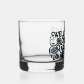 Gut benommen Frauen machen selten Geschichte Whiskyglas (Vorderseite)