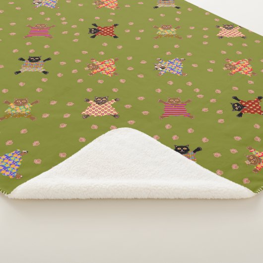 Gut gekleidete Katzen, die Paw Prints im Gras hers Sherpadecke (3/4)