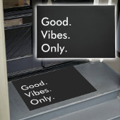Gut. Vibes. Nur. Maßgeschneidertes Schwarz/Weiß Fußmatte