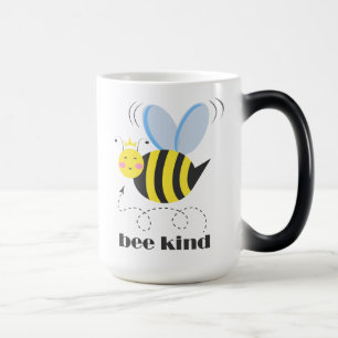Gute Bienenprinzessin mit Krone und Slogan Bee Kin Verwandlungstasse