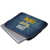 Gute Dinge kommen aus der elektronischen Tasche (Vorne Knopf)