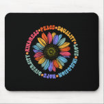 Güte Frieden Gleichheit Liebe Hoffnung Diversity M Mousepad<br><div class="desc">Kindheit Friedensgleichheit Liebe Hoffnung Diversity Menschenrechte</div>