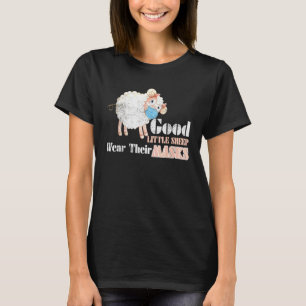 Gute kleine Schafe tragen ihre Maske, die Fa trägt T-Shirt