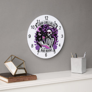 Gute Mädchen lesen schlechte Bücher Große Wanduhr