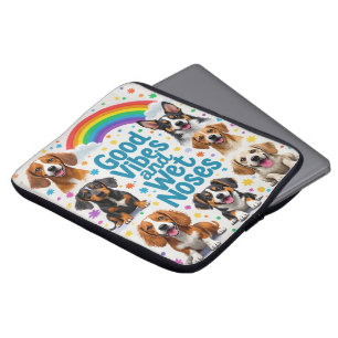 Gute Roben und feuchte Nosen spielerische Doodles Laptopschutzhülle