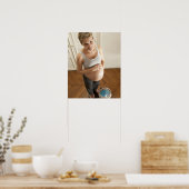 Gute schwangere Frau stehend Poster (Küche)