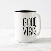 Gute Schwingungen Zweifarbige Tasse (VorderseiteRechts)