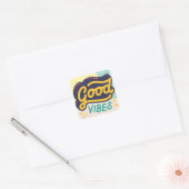 GUTE VIBES-ANSCHLÜSSELUNG QUOTES SQUARE STICKER (Umschlag)