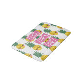 Gute Vibes Pineapples Sommermuster Badematte (Schrägansicht)