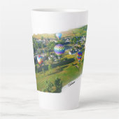 Guten Morgen Heißluftballons Latte Tasse in Farbe (Vorderseite)