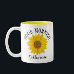 Guten Morgen Sonnenblumen-Individuelle Name Zweifarbige Tasse<br><div class="desc">Helles,  sonniges Design mit gelber Sonnenblume,  Text "Guten Morgen" und individuelle Name.</div>