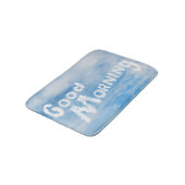 Gutenmorgen geschrieben in Wolken Badematte (Schrägansicht)