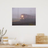 Güterzug im Nebel des Morgens Poster (Küche)