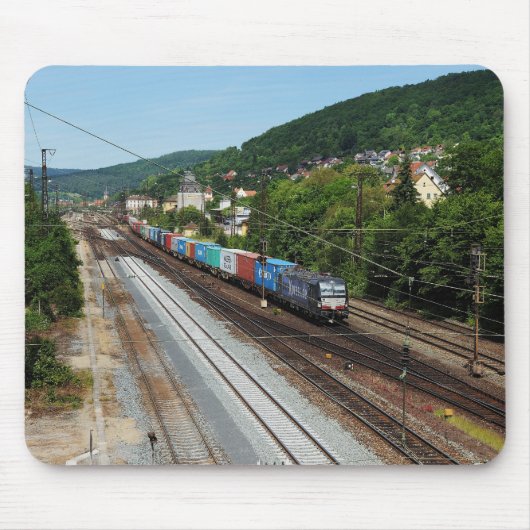 Güterzug in Deutschland am Main Mousepad (Vorne)