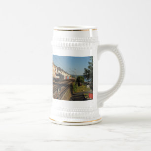 Güterzug in Lorchhausen am Rhein Bierglas