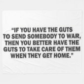 GUTS FLEECEDECKE (Vorderseite (Horizontal))