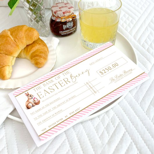 Gutscheinkarte für blassrosa Ostern Karo Einladung