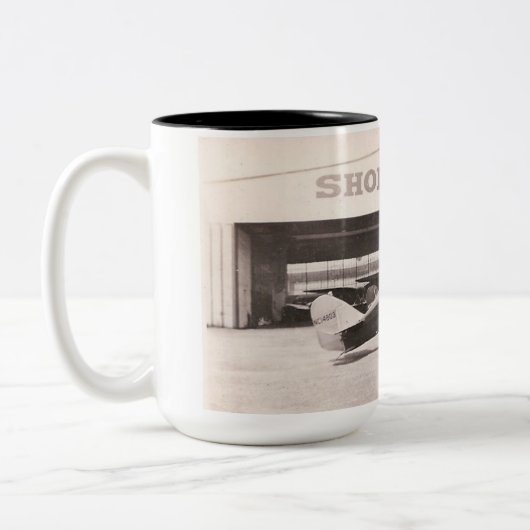 Gutsherr LCW300, NC14803 Boston Flughafen Zweifarbige Tasse (Links)