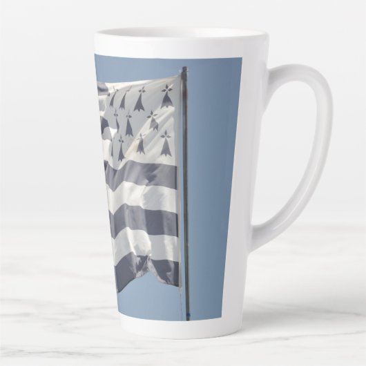 Gwen Ha Du Milchtasse (Rechts)