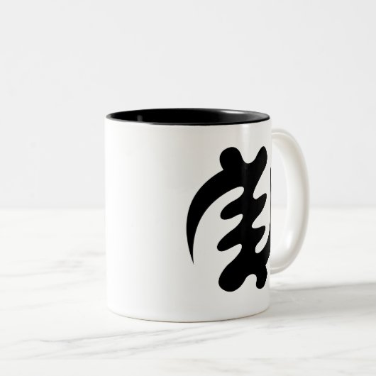 Gye Nyame | Gott ist Oberstes Adinkra Symbol Zweifarbige Tasse (VorderseiteRechts)