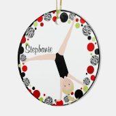 Gymnast-Blondine in rotem, schwarzem u. grünem Keramik Ornament (Links)