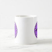 Gymnast in Lila Kaffeetasse (Mittel)