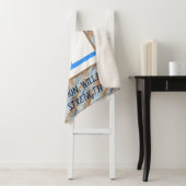 Gymnastik Gymnast auf Balancebrach Sherpa Decke. Sherpadecke (Beispiel)