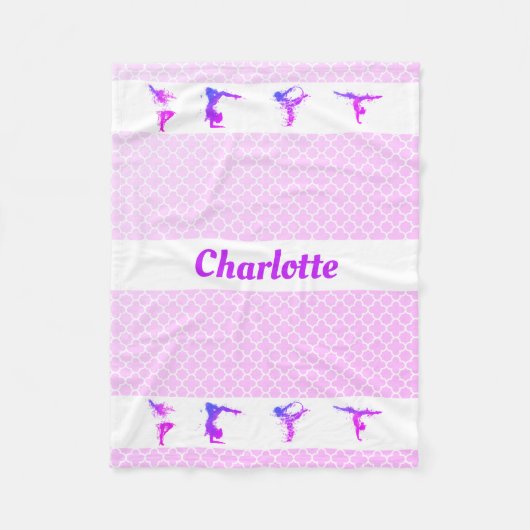 Gymnastik Mädchen Name Lila Pink Quatrefolie Fleecedecke (Vorderseite)