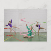 Gymnastik Mädchen tanzen mit Bändern Postkarte (Vorderseite)