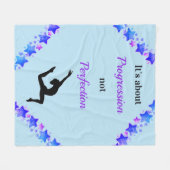 Gymnastik Progression nicht Perfektion Motivierend Fleecedecke (Vorderseite (Horizontal))