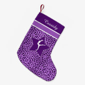 Gymnastiklila Cheetah-Druck mit Monogramm Kleiner Weihnachtsstrumpf (Vorderansicht (hängend))
