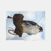 Gyrfalcon on Glove Fleecedecke (Vorderseite (Horizontal))