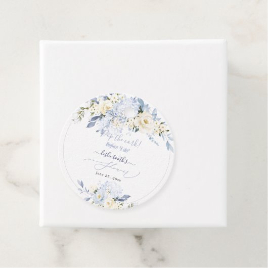 H2 Blue Hydrangea Creme Rose Brautparty Geschenkanhänger (Beispiel)