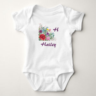 H Hailey Personalisierter Briefname, Rosenblumen Baby Strampler