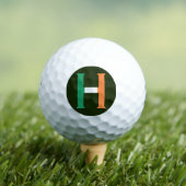 H Monogramm überlagert auf irischer Flagge sein6 g Golfball (Insitu T-Shirt)