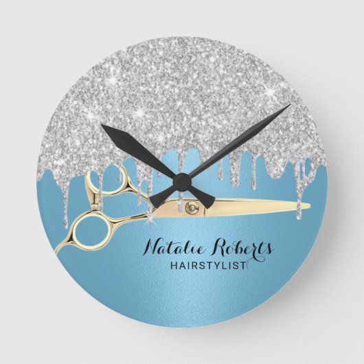 Haare Stylist Silver Glitzer Tropfen Blue Salon Runde Wanduhr (Vorderseite)