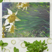 Haare und gelbe Blumen Küchentuch (Gefaltet)