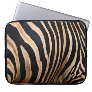 Haarhaut aus Zebraskin, Tier, Hintergrund, schwarz Laptopschutzhülle