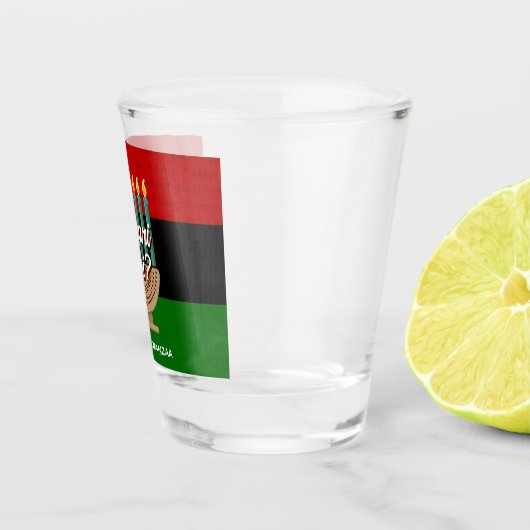 HABARI GANI Kwanzaa Schnapsglas (Rechts)