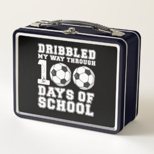Habe mich auf 100 Tage Schul-Fußball durchgedribbe Metall Brotdose