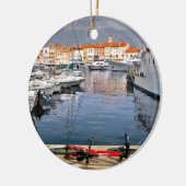 Hafen des Heiligen-Tropez in Frankreich Keramikornament (Links)