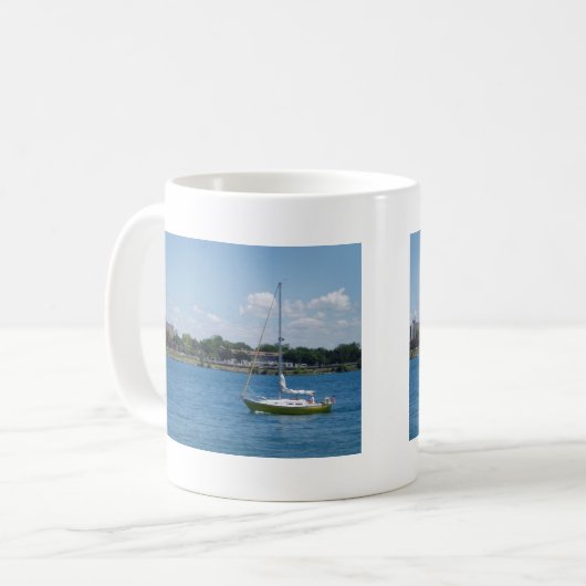 Hafen-Hurone-Segelboot Kaffeetasse (Vorderseite Links)