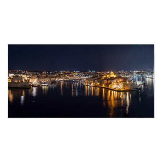 Hafen in Malta nachts beleuchtet Poster (Vorderseite)