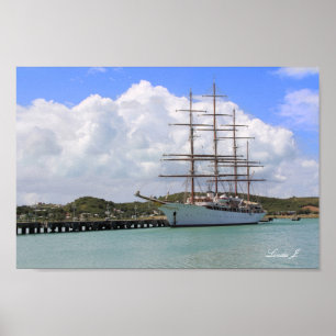 Hafen mit Segelyacht in Antigua Canvas Print Poster