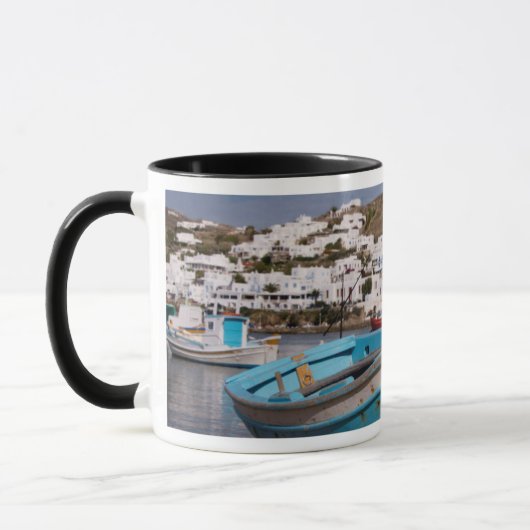 Hafen- und Hafenbereich mit griechischen Tasse (Links)