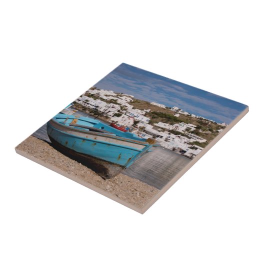 Hafen- und Hafengebiet mit griechischen Fischereif Fliese (Seite)